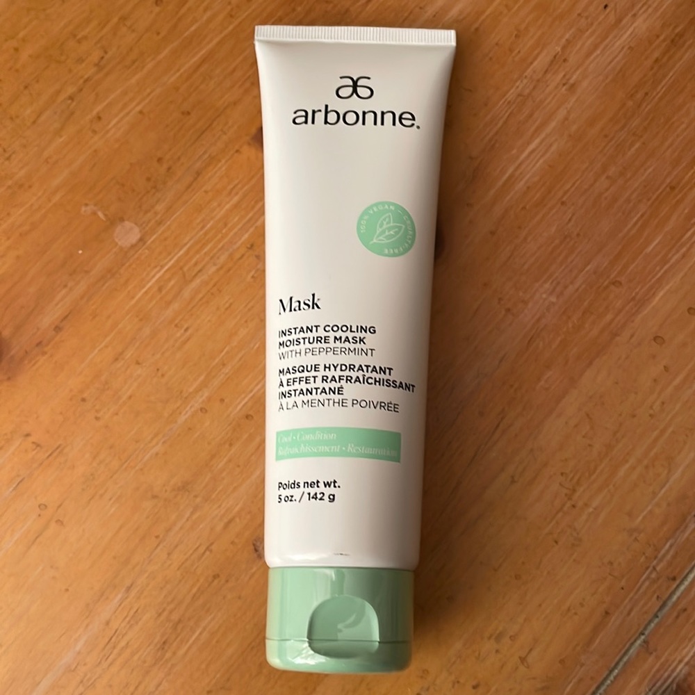 Arbonne I nstant Cooling Moisture Mask with Peppermint
5 oz# 4206 US